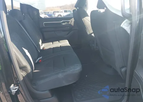 2025 Ram 1500 Big Horn 4X4 5'7 Box from USA, damaged, VIN 1C6RRFFG3SN572181